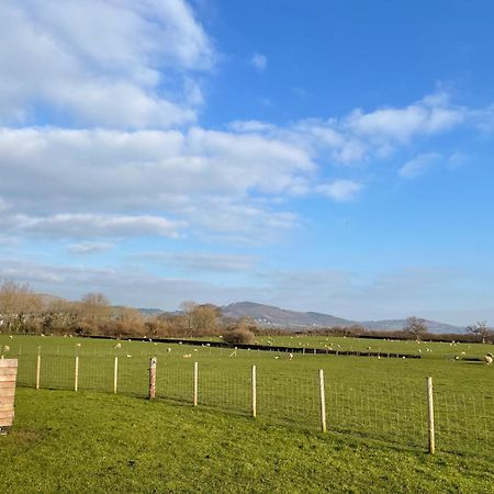 Abbey Farm Luxury Glamping 호텔 라들런 외부 사진