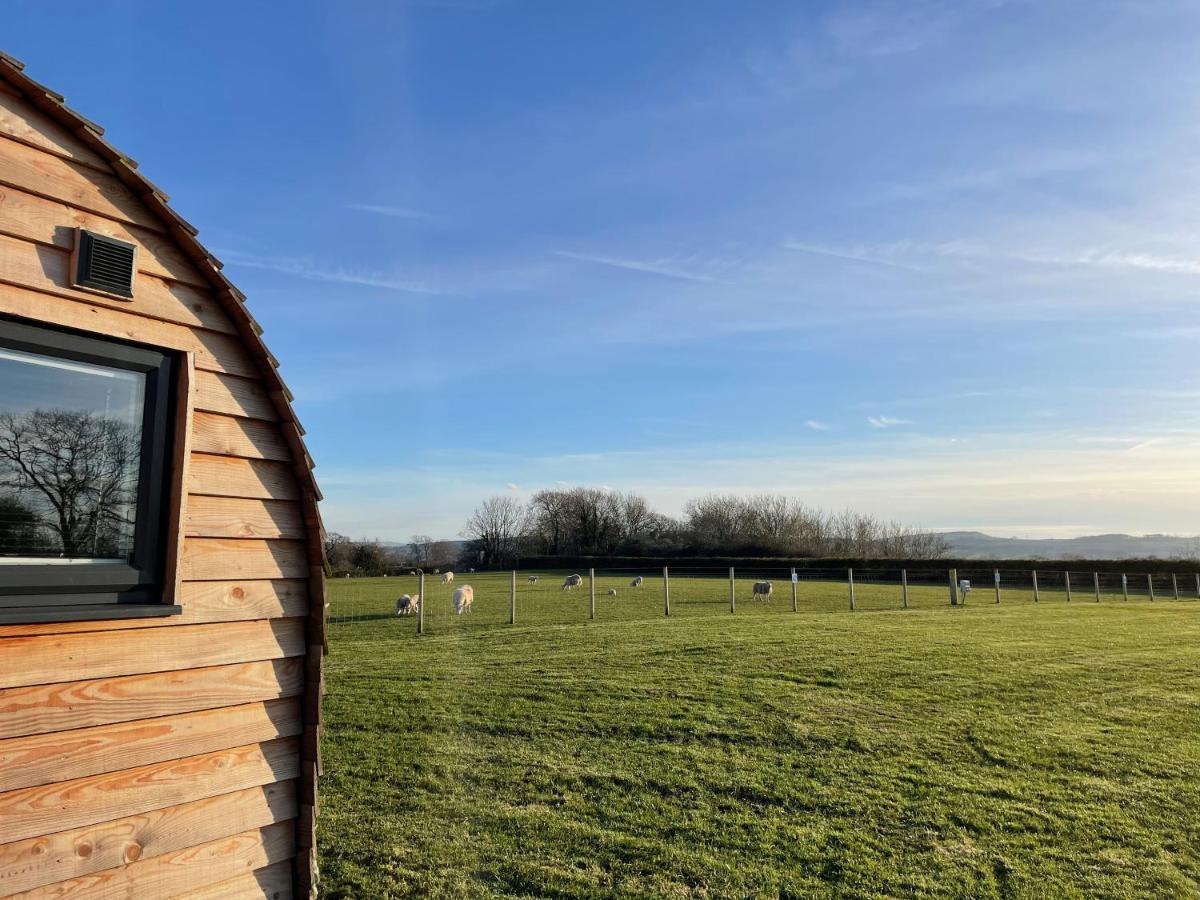Abbey Farm Luxury Glamping 호텔 라들런 외부 사진